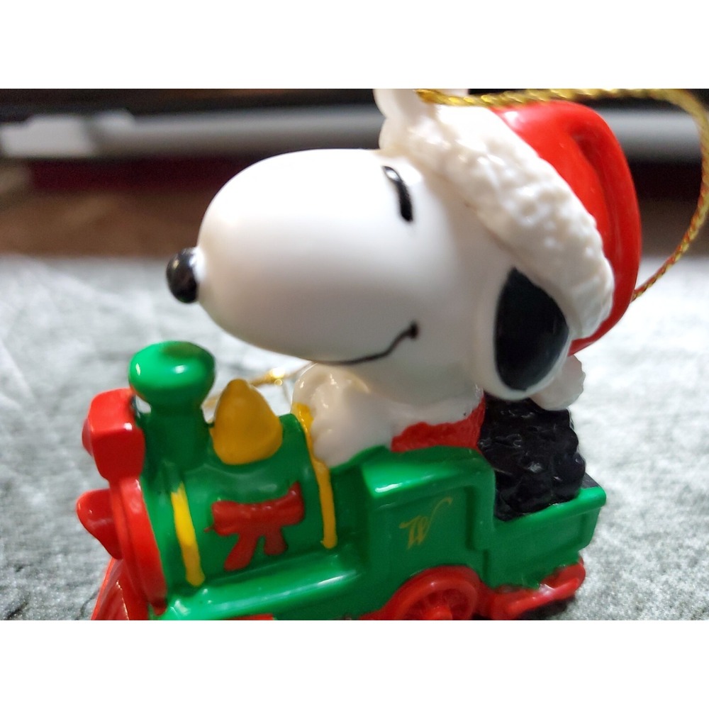 Vtg Snoopy Whitmans‎ Christmas Ornament Green Train Engine Santa Hat Peanuts PVC